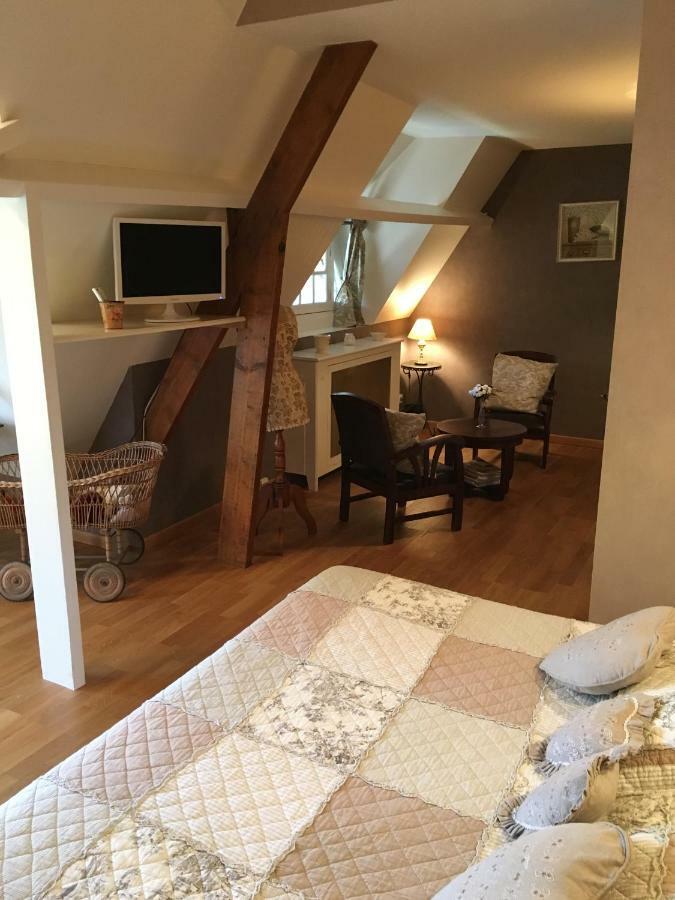 Bed and Breakfast L'Ile Normande Hardencourt-Cocherel Zewnętrze zdjęcie